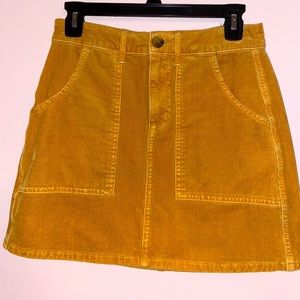 American Eagle Small Mustard Mini Skirt